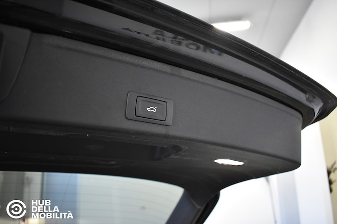 AUDI A4 Avant 2.0 TFSI g-tron